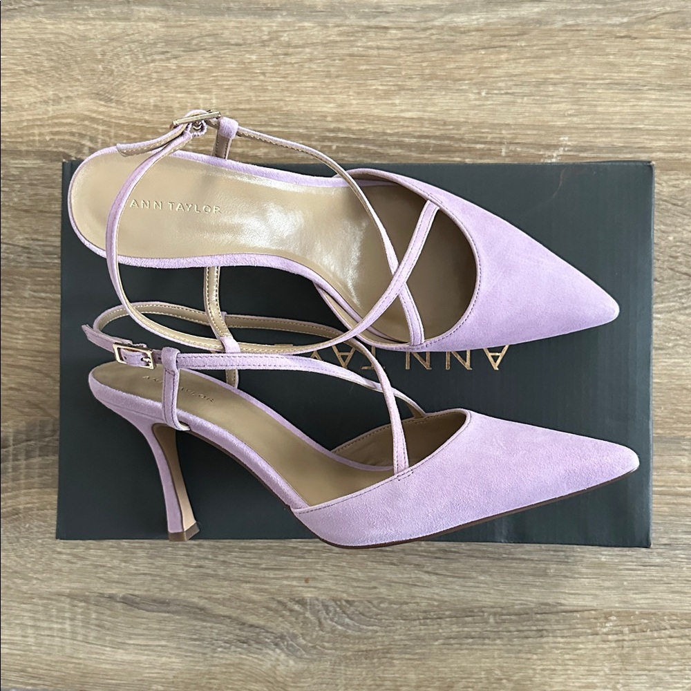 Ann Taylor Lavender Strappy Heels - 8.5 - Picture 2 of 4